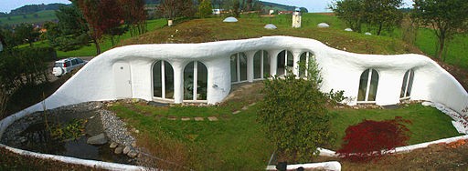 Incredible Homes - Earth house by Peter Vetsch