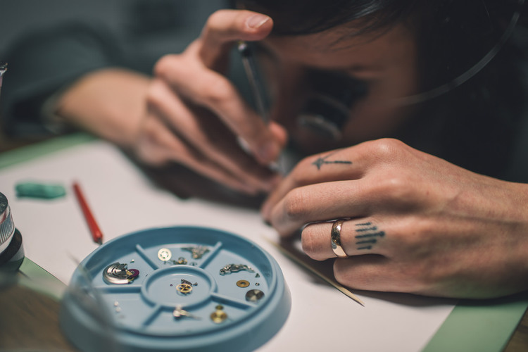 Rebecca Struthers - 21st Century Watchmaker